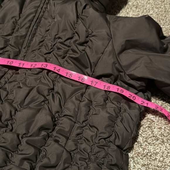 Apt 9 down-filled brown puffer coat w/removeable fur-lined hood (L) EUC! - Picture 8 of 13